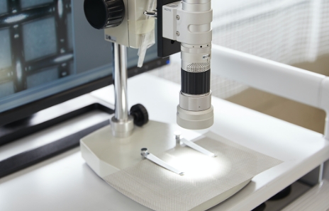 Microscope