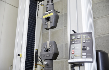 Tensile testing machine/compression testing machine