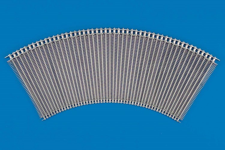 カーブコンベヤーベルト(チェーン有り) CURVE CONVEYOR BELT with chain